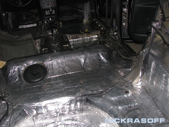 Шумоизоляция салона автомобиля Пежо 207 Шумоизоляция салона автомобиля Пежо 207